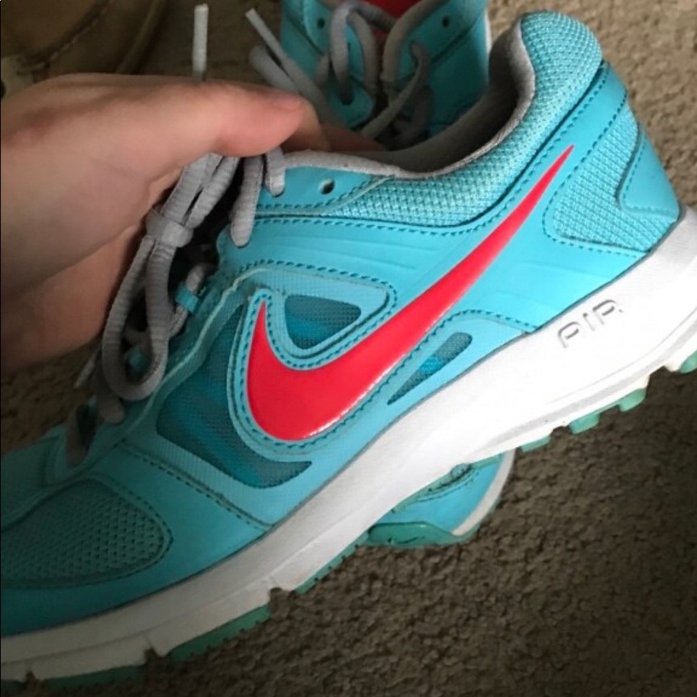 Nike air sneakers
